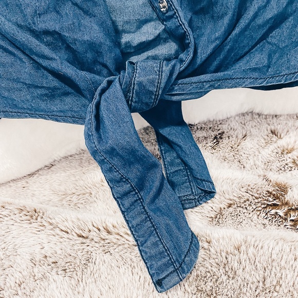 Blue Jean Tie Cropped Tank - Picture 2 of 3